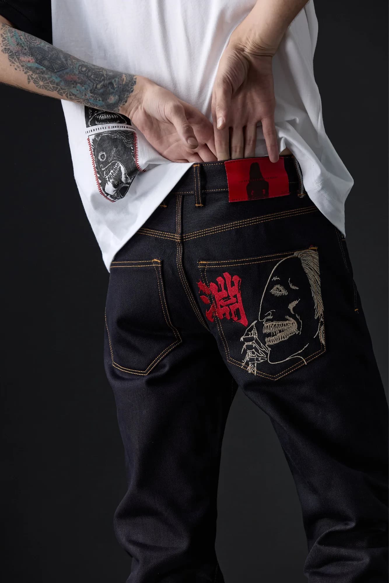 Jack Russel X Junji Ito - Men Jeans - Meisterwerk J-FUCHI Regular Classic Fit The Volcano Darkest Indigo Red Selvedge
